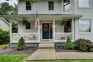 104 Pinedale Dr, Dover, OH 44622 - Photo 2