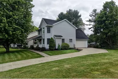 104 Pinedale Drive, Dover, OH 44622 - Photo 22