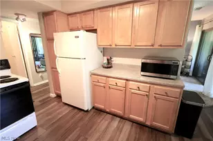 1115 Canyon View Rd, Sagamore Hills, OH 44067 - Photo 12