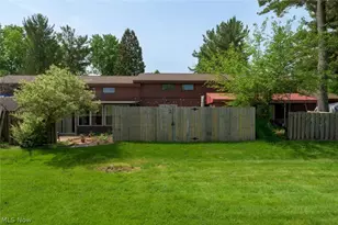 6235 Gladys St, Ravenna, OH 44266 - Photo 4