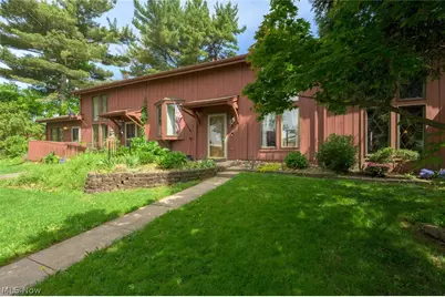 6235 Gladys Street #2, Ravenna, OH 44266 - Photo 2