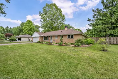 7663 Kitner Boulevard, Northfield Center, OH 44067 - Photo 2