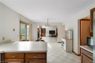 7567 Oakdale St NW, Massillon, OH 44646 - Photo 16