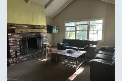 10970 Durkee Road, Grafton, OH 44044 - Photo 2