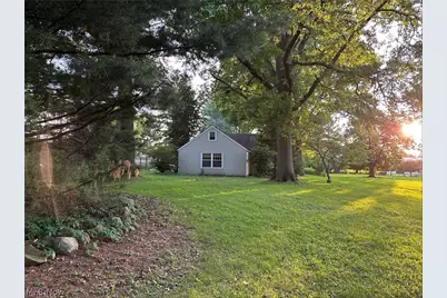 10970 Durkee Road, Grafton, OH 44044 - Photo 6