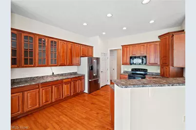 39183 Woodland Trail, Avon, OH 44011 - Photo 16