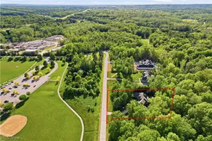 7230 Brighton Park Ct, Chagrin Falls, OH 44023 - Photo 50
