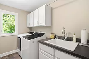 7230 Brighton Park Ct, Chagrin Falls, OH 44023 - Photo 28