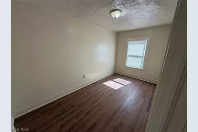 317 E 156th Street #4, Loveland, OH 44110 - Photo 6