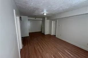 317 E 156th St, Loveland, OH 44110 - Photo 4