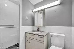 12520 Edgewater Dr, Oakwood, OH 44107 - Photo 30