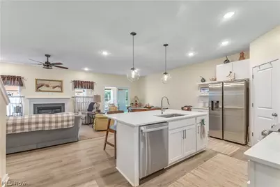 5940 Cape Hatteras, Vermilion, OH 44089 - Photo 6