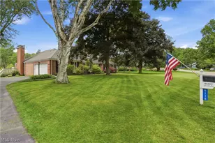 6118 Wiclif Street NE, Canton, OH 44721 - Photo 44