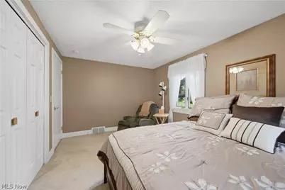 6118 Wiclif Street NE, Canton, OH 44721 - Photo 32