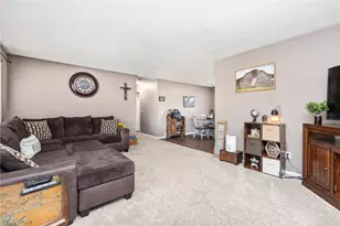 3298 NW Bahama Ave NW, Massillon, OH 44646 - Photo 2