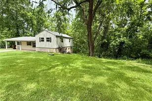 210 W Spring St, Marietta, OH 45750 - Photo 16