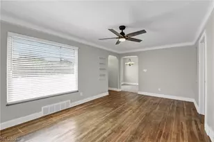 6214 Snow Rd, Parma, OH 44129 - Photo 12