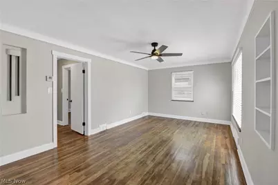 6214 Snow Road, Parma, OH 44129 - Photo 10