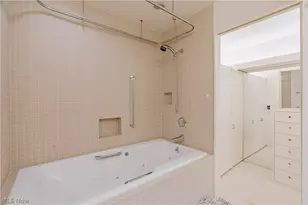 2 Bratenahl Pl, Bratenahl, OH 44108 - Photo 22
