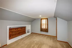 6136 N Canterbury Rd, Parma, OH 44129 - Photo 20