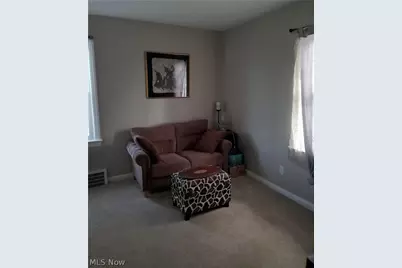 7618 Wooster Parkway, Parma, OH 44129 - Photo 8