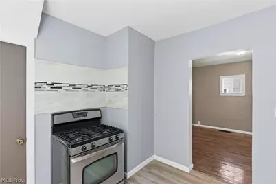 8005 Vineyard Avenue, Loveland, OH 44105 - Photo 24