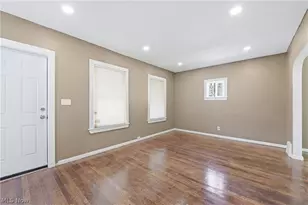 8005 Vineyard Ave, Loveland, OH 44105 - Photo 14
