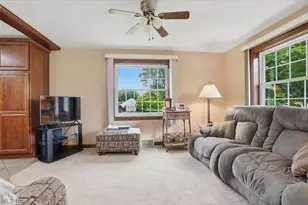 359 Walnut St, Leetonia, OH 44431 - Photo 10