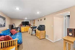 3211 Oakwood Dr, Cuyahoga Falls, OH 44221 - Photo 22