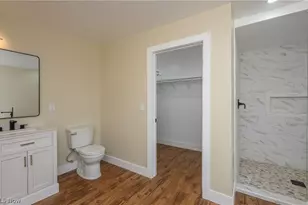 1545 Roanoke Ave, Uhrichsville, OH 44683 - Photo 14