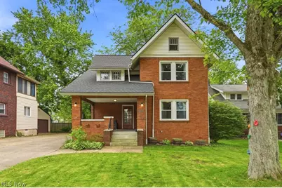 608 Chestnut Boulevard, Cuyahoga Falls, OH 44221 - Photo 2