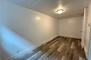 102 N 3rd St, Toronto, OH 43964 - Photo 2