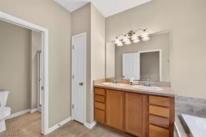 8334 Beaumont Drive, Mentor, OH 44060 - Photo 18