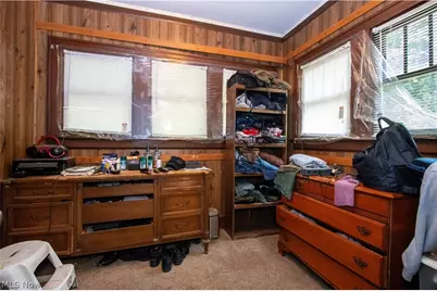 709 Longview Avenue, Akron, OH 44307 - Photo 22