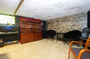 709 Longview Ave, Akron, OH 44307 - Photo 26