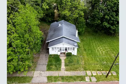 709 Longview Avenue, Akron, OH 44307 - Photo 2