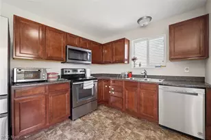 7557 Witch Hazel Dr, Canal Winchester, OH 43110 - Photo 14