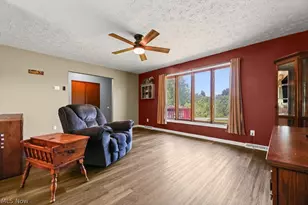 10960 Easton St NE, Alliance, OH 44601 - Photo 6