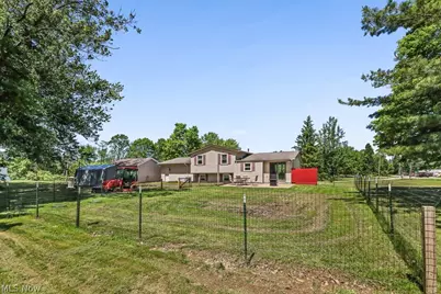10960 Easton Street NE, Alliance, OH 44601 - Photo 24