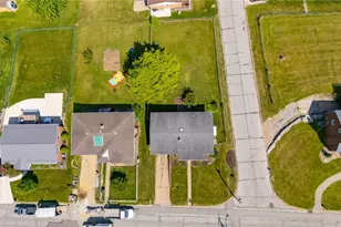 302 Leonard Ave, Wintersville, OH 43953 - Photo 6