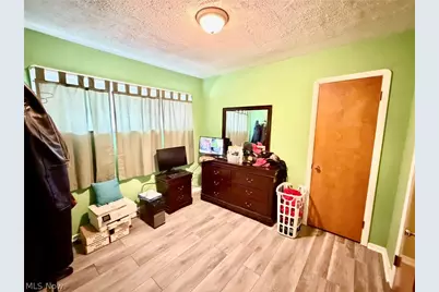 6706 Gilbert Avenue, Parma, OH 44129 - Photo 20