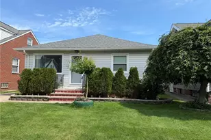 6706 Gilbert Ave, Parma, OH 44129 - Photo 2