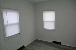 5112 Haverford Dr, Lyndhurst, OH 44124 - Photo 8