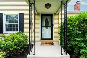 446 Ewing Rd, Youngstown, OH 44512 - Photo 4