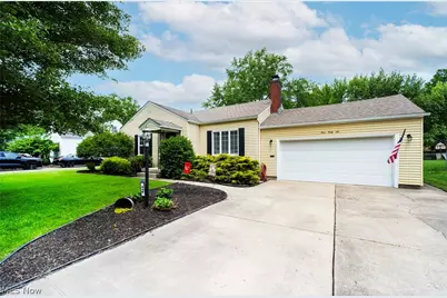 446 Ewing Road, Youngstown, OH 44512 - Photo 2