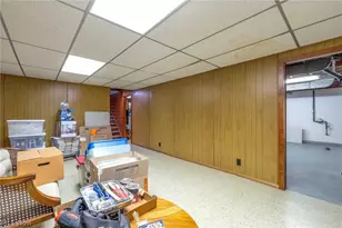 446 Ewing Rd, Youngstown, OH 44512 - Photo 38