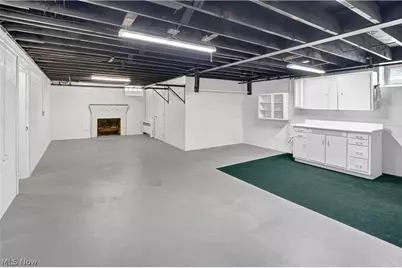 56 N Highland Avenue, Akron, OH 44303 - Photo 22
