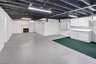 56 N Highland Ave, Akron, OH 44303 - Photo 22