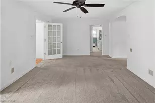 56 N Highland Ave, Akron, OH 44303 - Photo 6
