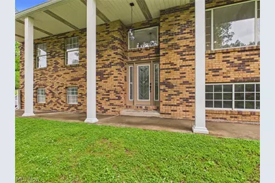 655 Ridgewood Boulevard, Belpre, OH 45714 - Photo 2